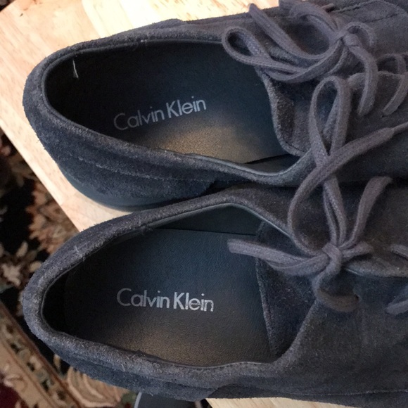 Men’s Calvin Klein Gray Suede Casual Dress Shoes Sz 10.5 US - Moderately Used - Picture 10 of 12
